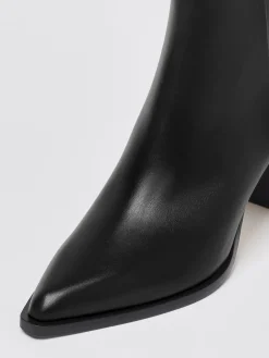 Gloria*Aeyde Flash Sale