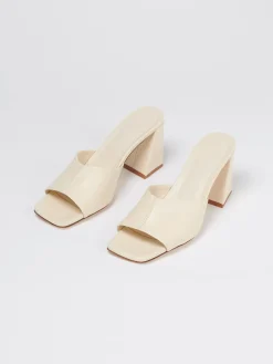 Sandi*Aeyde Discount